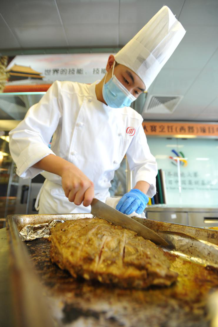 中式烹调(羊肉烘烤)项目比赛.png